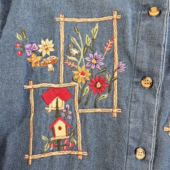 Vintage Casey & Max Women Denim Shirt Size M Blue Embroidered Floral Long Sleeve - Picture 4 of 14
